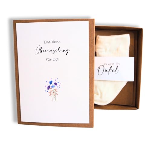 Milaboo Geschenkbox zur Schwangerschaftsverkündung – Du wirst Oma, Opa, Tante oder Onkel – Personalisierte Überraschung mit Babysöckchen – Liebevolle Ankündigung für Familie (Onkel) von Milaboo