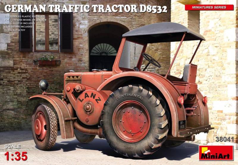 German Traffic Tractor D8532 von Mini Art