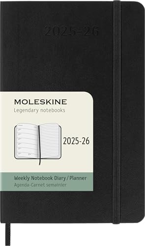 Moleskine Wochen-Notizkalender 2025-2026, 18-Monats-Wochenplaner mit Notizplatz, Weiche Einband und Gummiband, Taschenformat 9 x 14 cm, Schwarz Moleskine Wochen-Notizkalender 2025-2026, 18-Monats-Wochenplaner mit Notizplatz, Weiche Einband und Gummiband, Taschenformat 9 x 14 cm, Schwarz von Moleskine