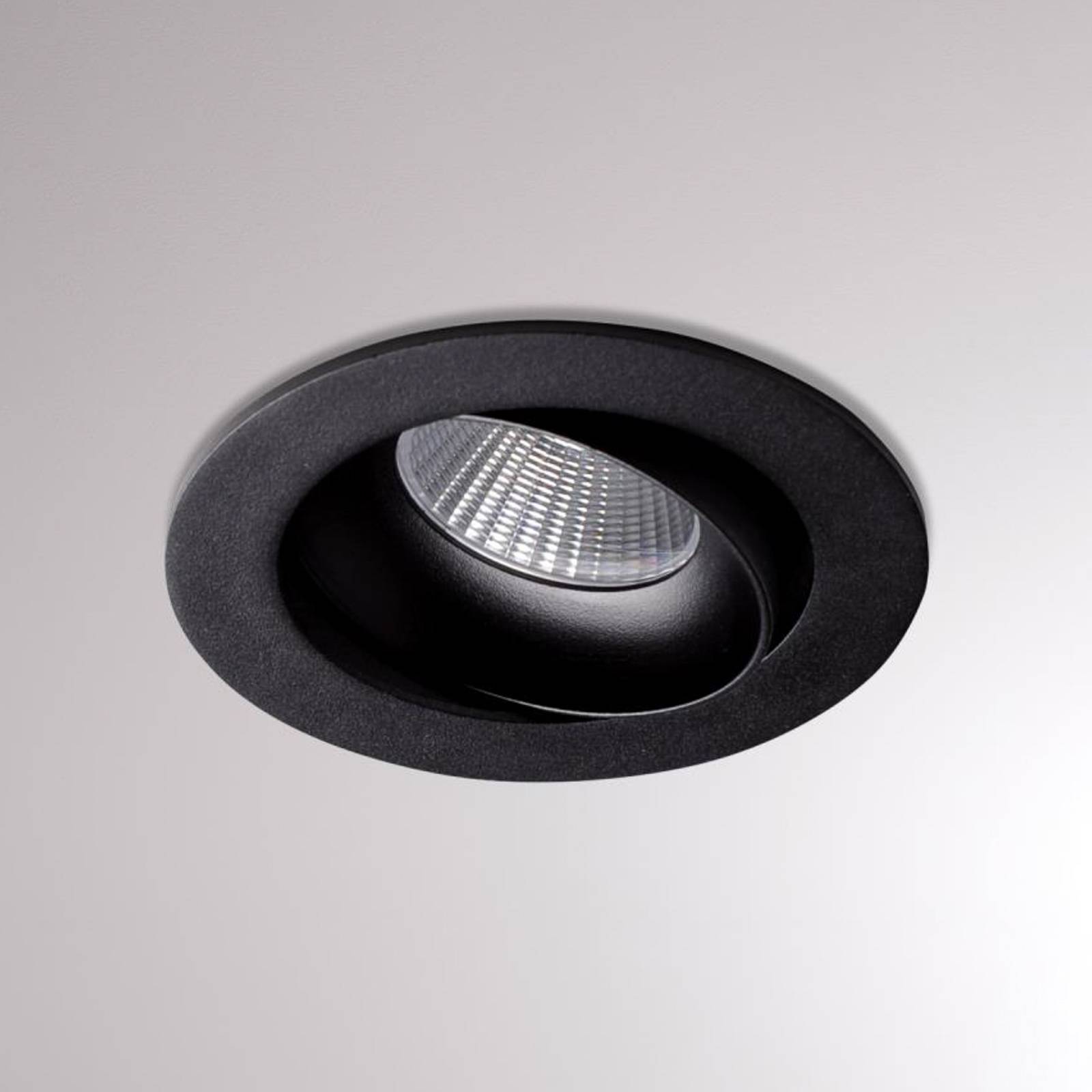 Kalio LED-Einbaulampe rund 2700K 24° schwarz Kalio LED-Einbaulampe rund 2700K 24° schwarz von Molto Luce