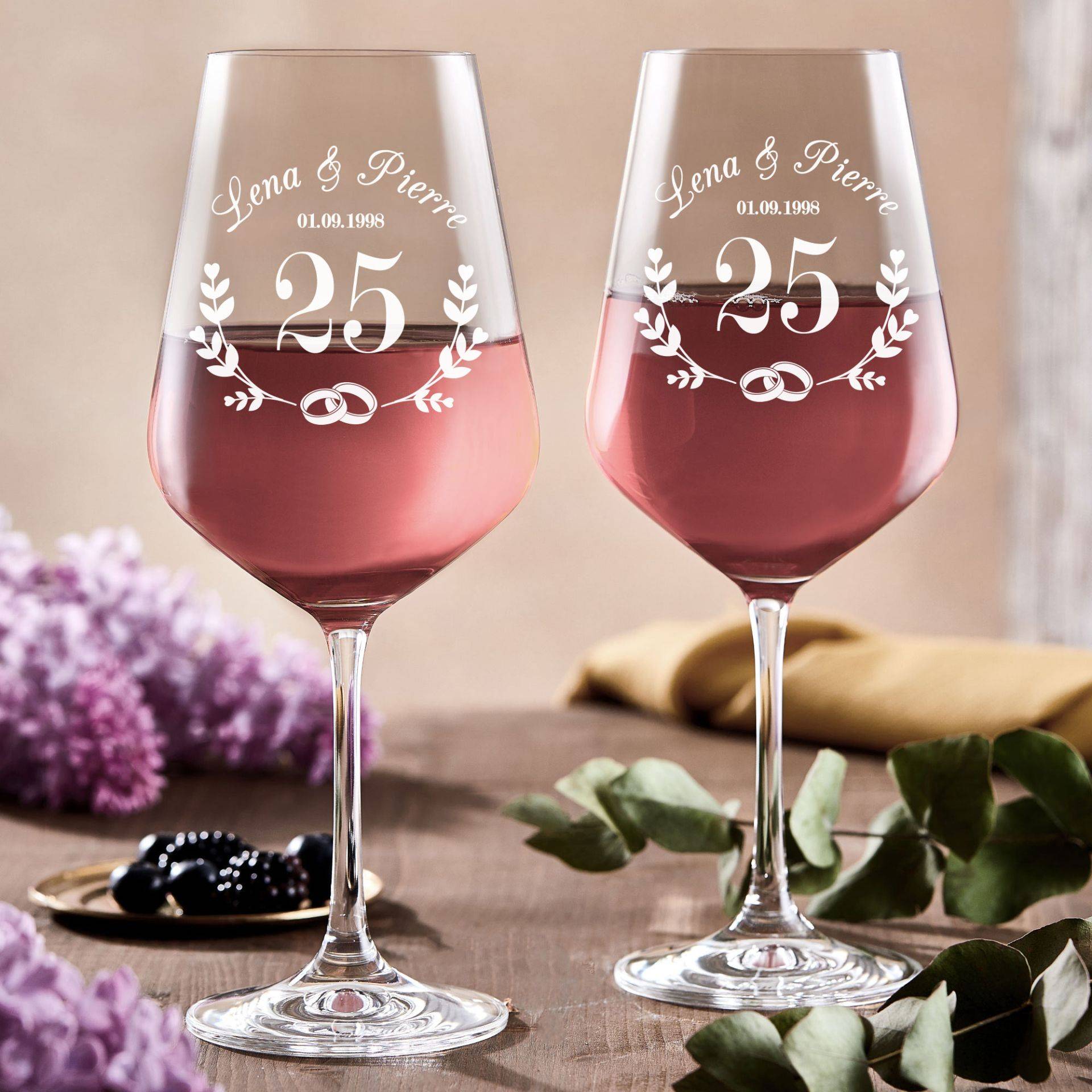 2er Set Weingläser mit Gravur - Silberhochzeit 2er Set Weingläser mit Gravur - Silberhochzeit von Monsterzeug