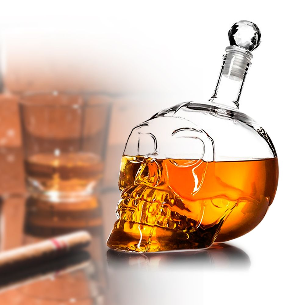 Whisky Karaffe Totenkopf Whisky Karaffe Totenkopf von Monsterzeug
