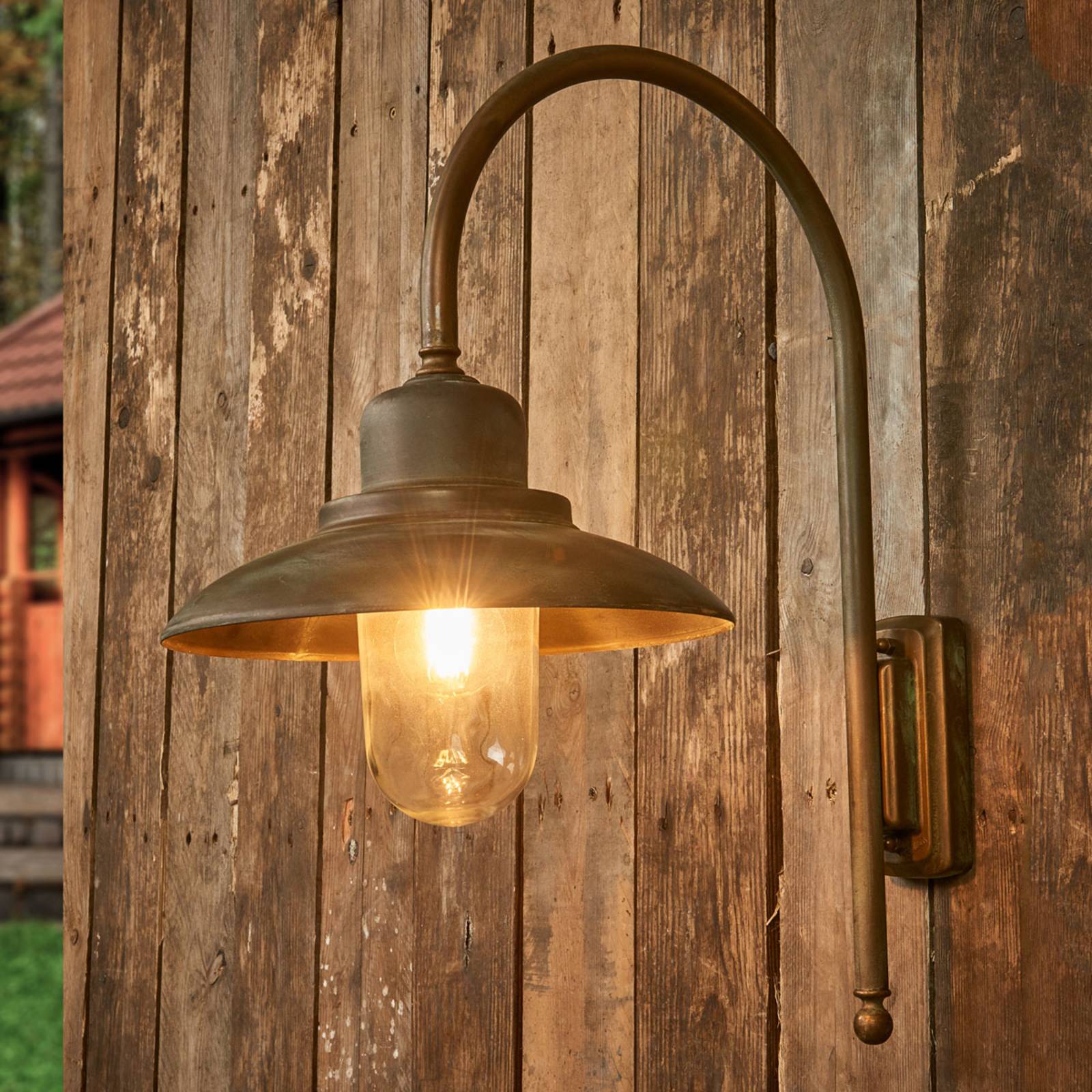 Außenwandleuchte Casale Höhe 60cm, messing antik Außenwandleuchte Casale Höhe 60cm, messing antik von Moretti Luce