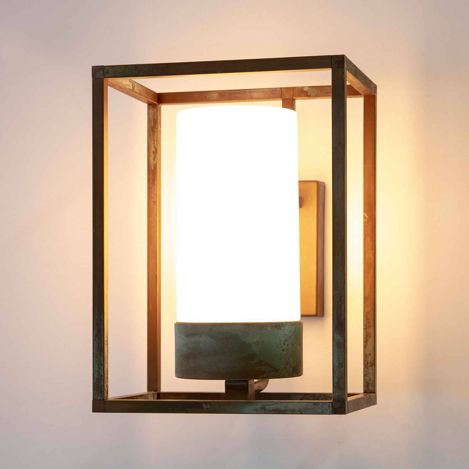 Außenwandleuchte Cubic³ 3363 messing antik/opal von Moretti Luce