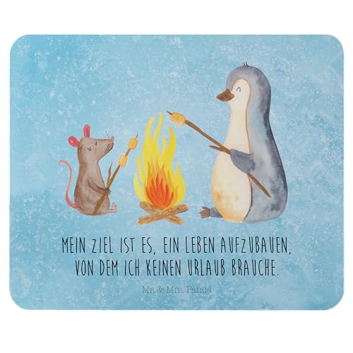 Mr. & Mrs. Panda Mauspad Pinguin Lagerfeuer - Geschenk, Arbeitszimmer, Designer Mauspad, Grillen, Büroausstattung, Computer zubehör, Mousepad, von Mr. & Mrs. Panda