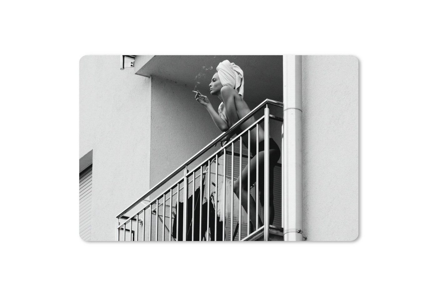 MuchoWow Gaming Mauspad Balkon - Zigaretten - Rauchen - Frau (1-St), Büro für Tastatur und Maus, Mousepad Gaming, 90x60 cm, XXL, Großes von MuchoWow