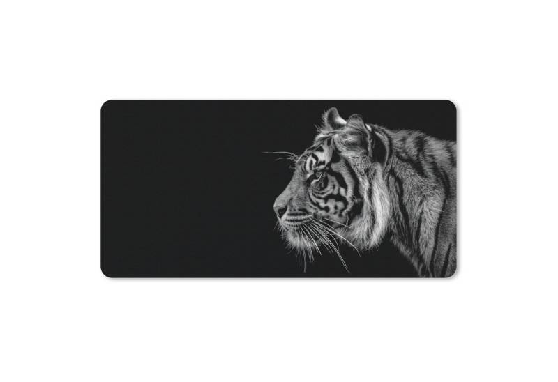 MuchoWow Mauspad Tiger auf schwarzem Hintergrund in schwarz und weiß (1-St), Mousepad mit Rutschfester Unterseite, Mausunterlage, Gaming, 60x30 cm von MuchoWow