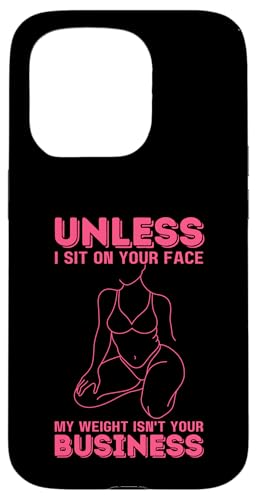 Wenn ich nicht auf deinem Gesicht sitze, ist mein Gewicht nicht dein Geschäftsspaß Hülle für iPhone 15 Pro von My body size or shape is not your business beach