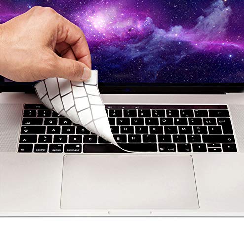 MyGadget Tastaturschutz AZERTY für Apple MacBook Pro 13 & 15 Zoll [ ab 2016 bis 2020 - Touchbar] - Folie für französische Tastatur - Keyboard Cover - Schwarz von MyGadget