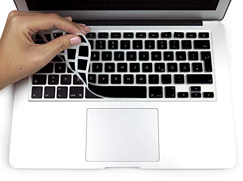 MyGadget Tastaturschutz QWERTZ für Apple MacBook Pro Retina 13 & 15 Zoll (bis 2016) | Air 13 Zoll (bis 2018) - Folie für deutsche Tastatur - Schwarz von MyGadget