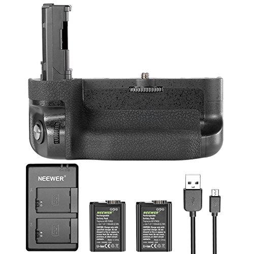 Neewer Vertikaler Batteriegriff Ersatz für Sony VG-C2EM, kompatibel mit Sony A7 II A7S II und A7R II Kameras mit 2Stück 7,4V 1100mAh NP-FW50 wiederaufladbaren Li-Ionen-Akkus und Dual-Ladegerät Neewer Vertikaler Batteriegriff Ersatz für Sony VG-C2EM, kompatibel mit Sony A7 II A7S II und A7R II Kameras mit 2Stück 7,4V 1100mAh NP-FW50 wiederaufladbaren Li-Ionen-Akkus und Dual-Ladegerät von NEEWER