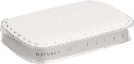 Netgear GS605v4 5-Port Gigabit Unmanaged Switch Netgear GS605v4 5-Port Gigabit Unmanaged Switch von NETGEAR