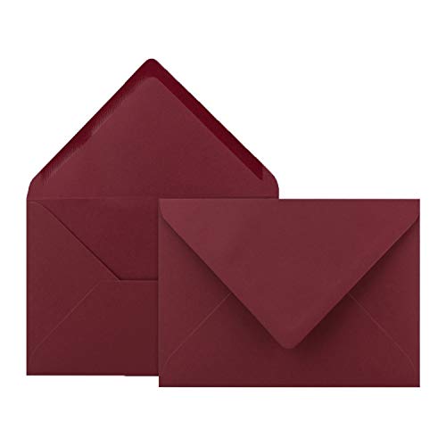 50x Brief-Umschläge in Weihnachts-Rot - 80 g/m² - Kuverts in DIN B6 Format 12,5 x 17,6 cm - Nassklebung ohne Fenster von NEUSER PAPIER