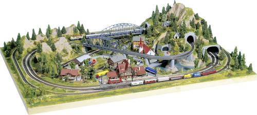 NOCH 0085880 Z Fertiggelände zentral Cortina Z Märklin miniclub Gleis, Z Rokuhan Gleis (mit Bettung) von NOCH