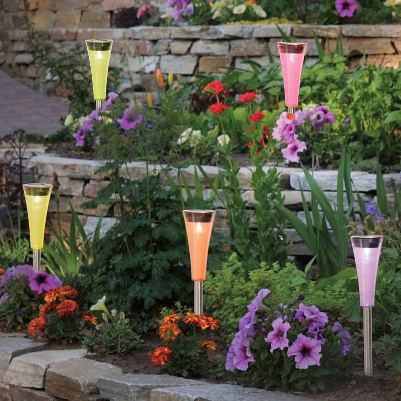Colorato - bunte LED-Solar-Erdspieße im 5er-Set von Naeve Leuchten