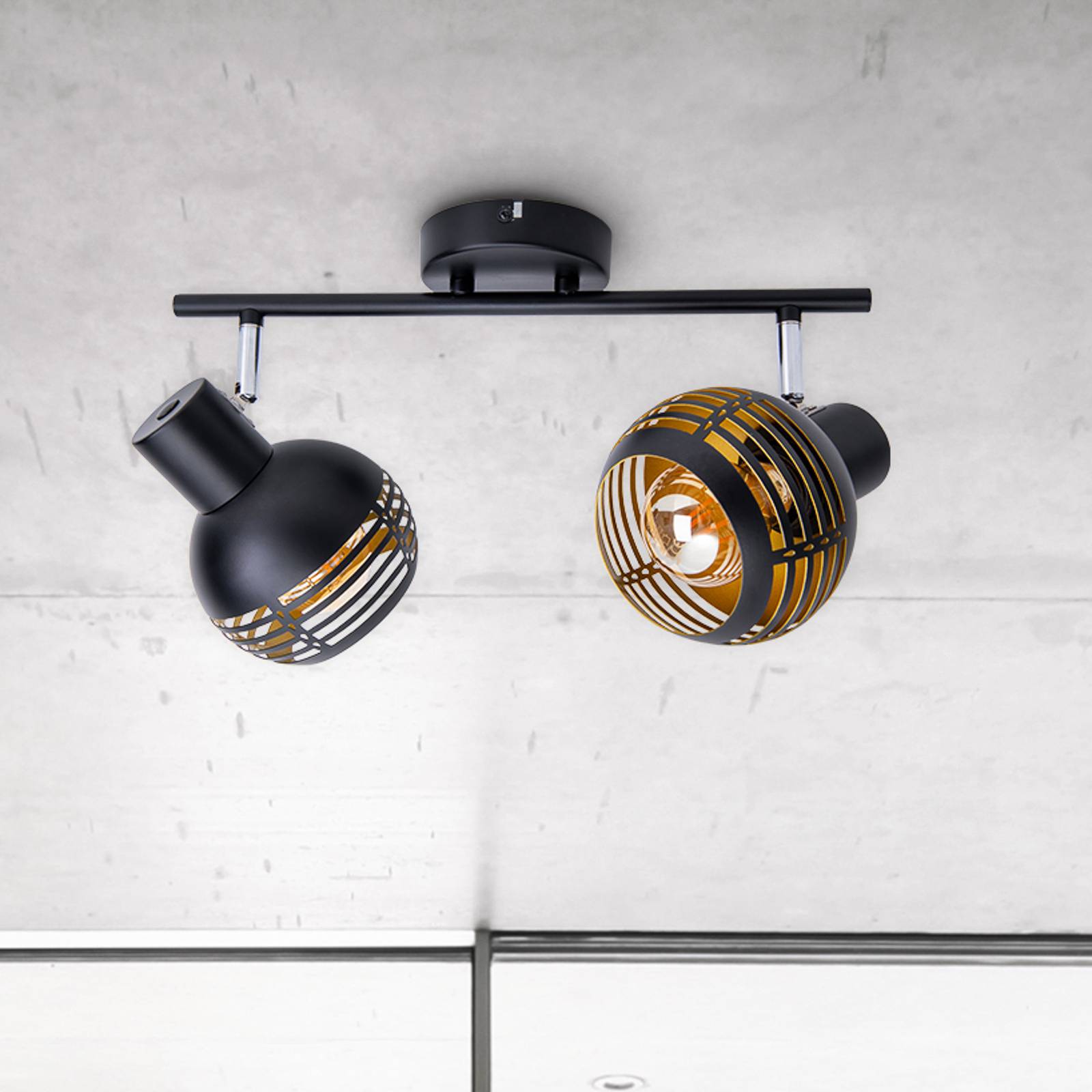Deckenleuchte Casco, zweiflammig, schwarz Deckenleuchte Casco, zweiflammig, schwarz von Naeve Leuchten