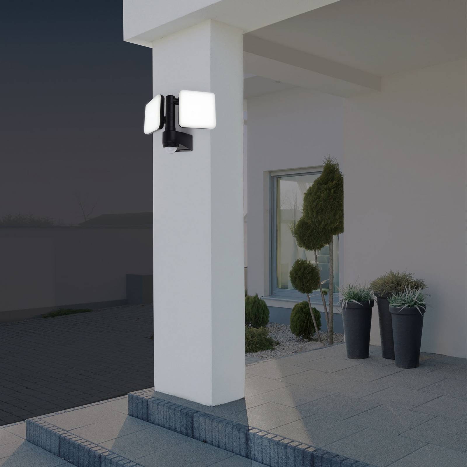 LED-Außenwandleuchte Jaro, Sensor, zweiflammig LED-Außenwandleuchte Jaro, Sensor, zweiflammig von Naeve Leuchten