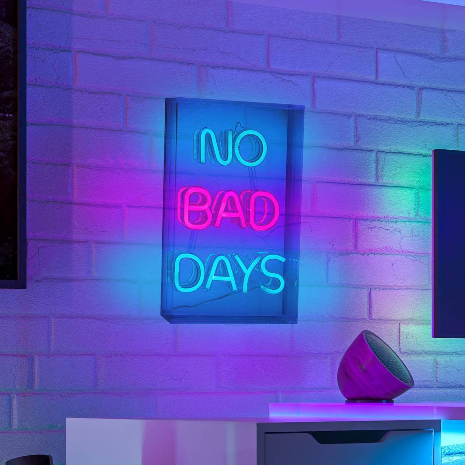 LED-Wandlampe No Bad Days, klar, 30x18 cm Kunststoff USB RGB LED-Wandlampe No Bad Days, klar, 30x18 cm Kunststoff USB RGB von Naeve Leuchten