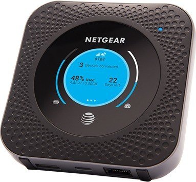 NETGEAR Nighthawk M1 Mobile Router - Mobiler Hotspot - 4G LTE Advanced - 1 Gbps - GigE, 802.11ac von Netgear