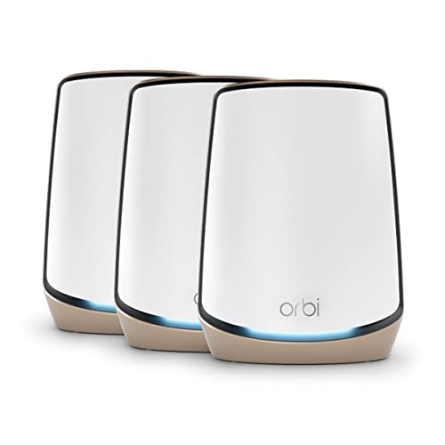 NETGEAR Orbi WiFi 6 Mesh WLAN System (RBK863S) | Triband Mesh, Router mit 2 Satelliten-Repeatern, Abdeckung von bis zu 540 m² und 100 Geräten, Armor Abonnement, AX6000 (bis zu 6 GBit/s) von Netgear