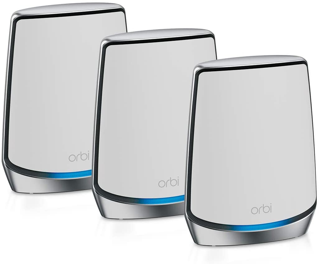 Netgear Orbi RBK853 WiFi 6 Mesh-WLAN-System (6.000 MBit/s Geschwindigkeit, Tri-Band 3er Set mit Mesh-Router + 2x Mesh-Satellit-Repeater, bis zu 525 m² Abdeckung, AX6000 für 60+ Geräte) von Netgear
