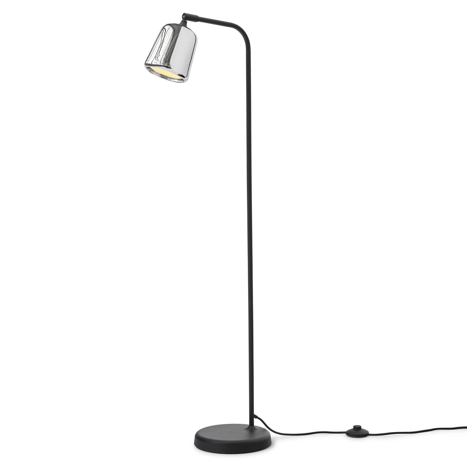 New Works Stehlampe Material, chrom, Edelstahl, Höhe 125 cm New Works Stehlampe Material, chrom, Edelstahl, Höhe 125 cm von New Works