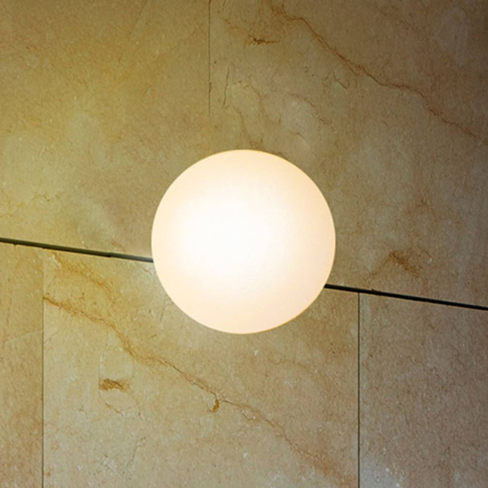 Newgarden Buly 20 kugelförmige Außenwandlampe Newgarden Buly 20 kugelförmige Außenwandlampe von Newgarden