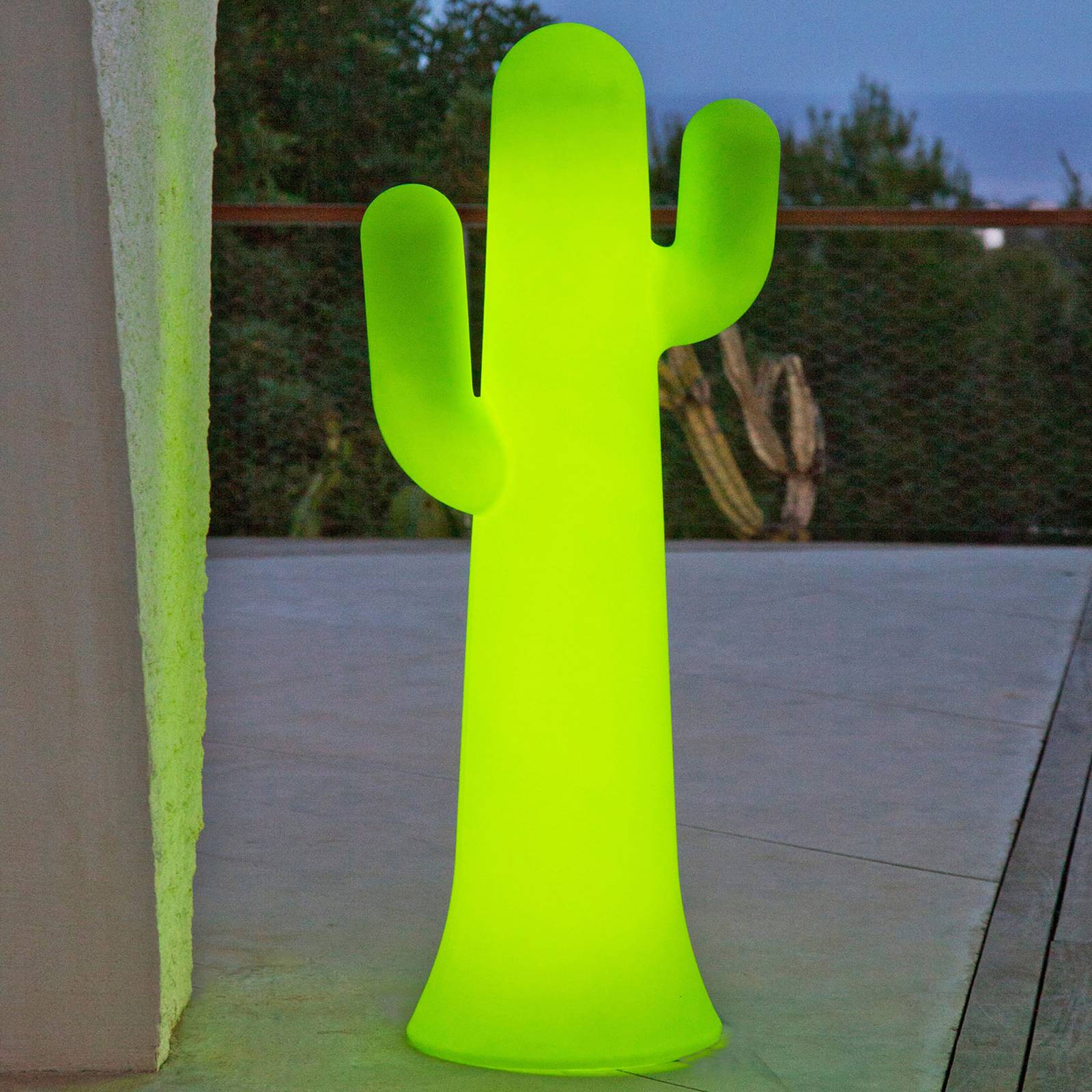 Newgarden Pancho Stehleuchte, limonengrün Newgarden Pancho Stehleuchte, limonengrün von Newgarden