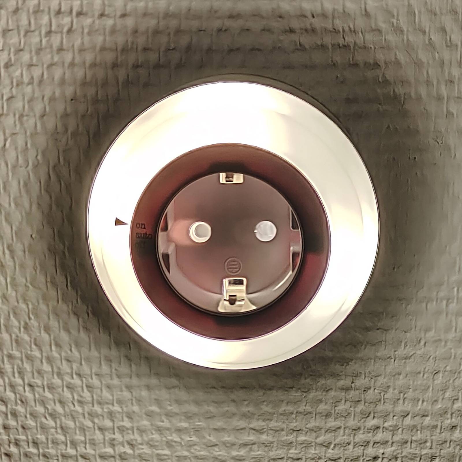 Zwischenstecker mit Nachtlicht LED-Ring Zwischenstecker mit Nachtlicht LED-Ring von Niermann Standby