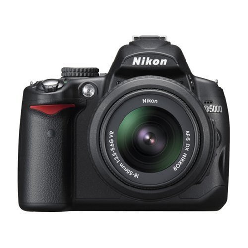 Nikon D5000 Digital SLR Camera with 18-55mm VR Lens Kit (12.3MP) 2.7 inch LCD (Certified Refurbished) von Nikon