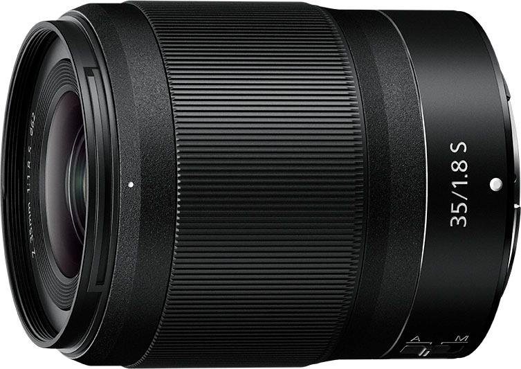 Nikon Nikkor Z 35mm 1:1,8 S für Z5, Z5II, Z6II, Z6III und Z f passendes Festbrennweiteobjektiv Nikon Nikkor Z 35mm 1:1,8 S für Z5, Z5II, Z6II, Z6III und Z f passendes Festbrennweiteobjektiv von Nikon