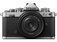 Nikon Z fc + 28 SE-kit, 20,9 MP, 5568 x 3712 Pixel, CMOS, 4K Ultra HD, Touchscreen, Schwarz, Silber von Nikon