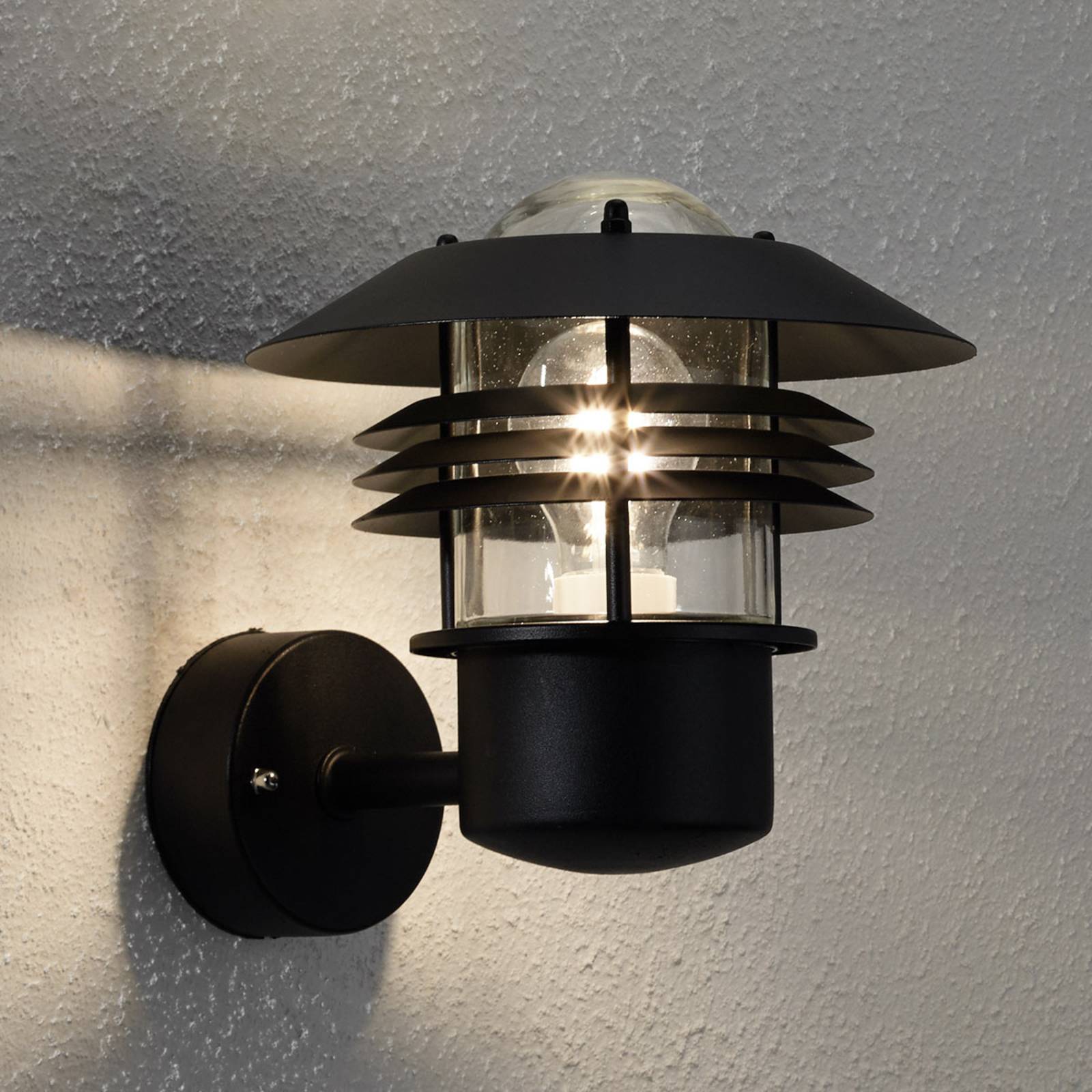 Außenwandleuchte Vejers in Schwarz Außenwandleuchte Vejers in Schwarz von Nordlux