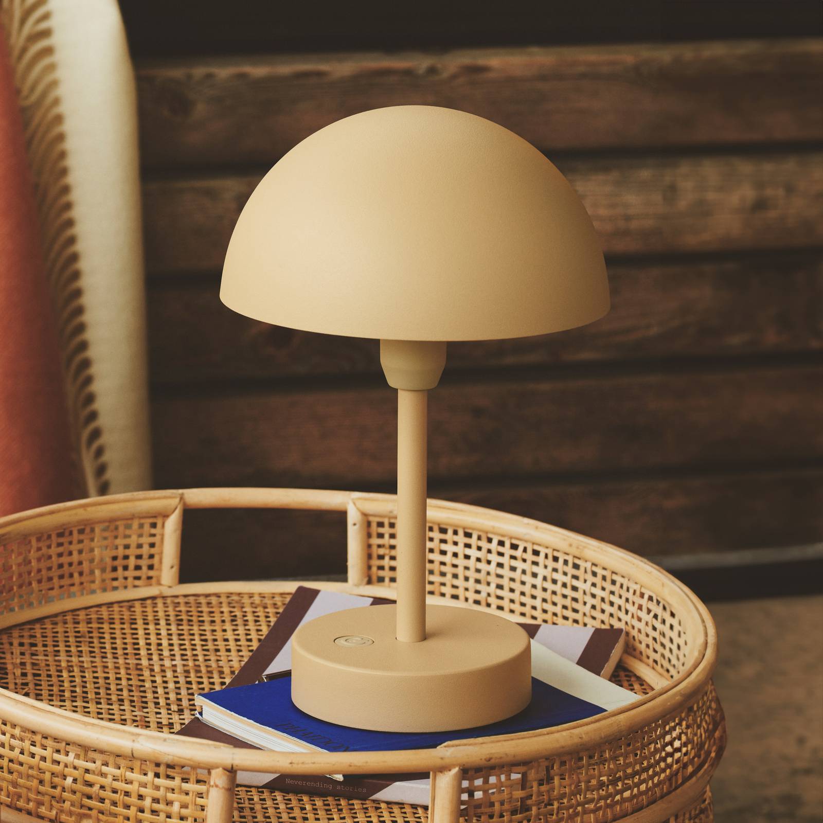 LED-Akku-Tischleuchte Ellen To-Go, beige, Aluminium LED-Akku-Tischleuchte Ellen To-Go, beige, Aluminium von Nordlux