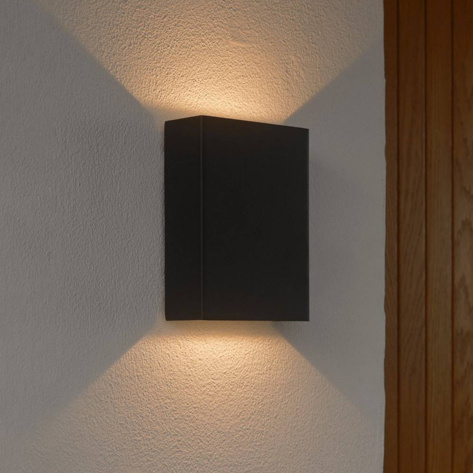 LED-Außenwandlampe Fold Seaside up/down, 10 x 15 cm, schwarz LED-Außenwandlampe Fold Seaside up/down, 10 x 15 cm, schwarz von Nordlux