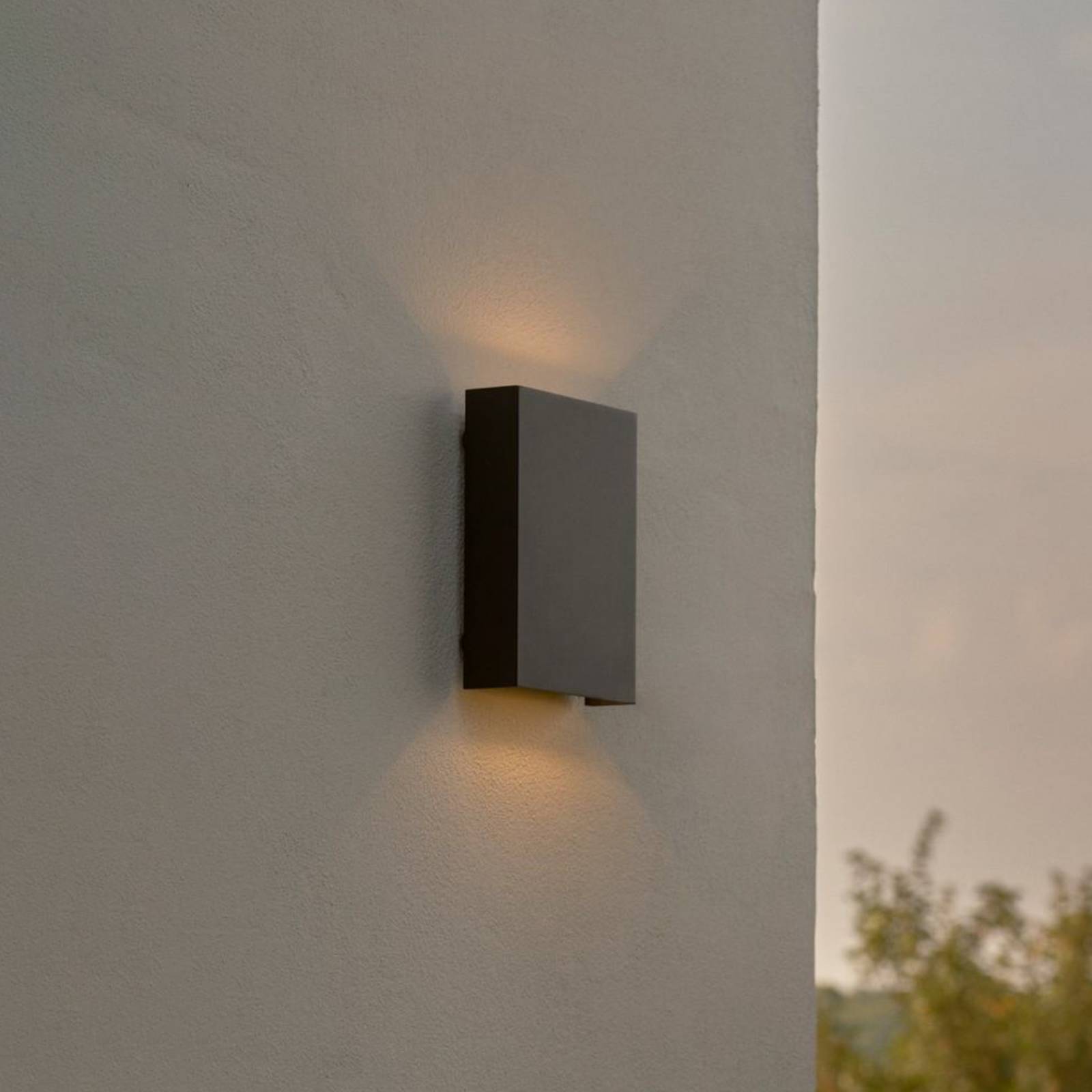LED-Außenwandlampe Fold Seaside up/down, 15 x 21 cm, schwarz LED-Außenwandlampe Fold Seaside up/down, 15 x 21 cm, schwarz von Nordlux