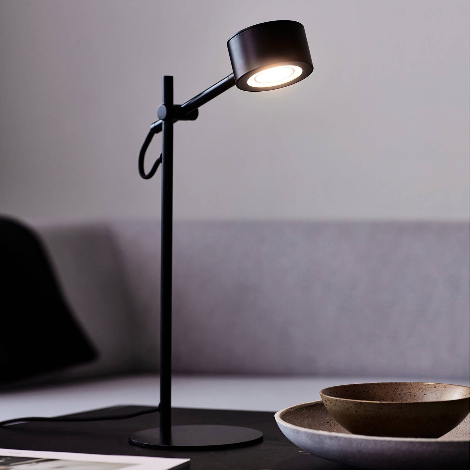 LED-Tischleuchte Clyde, Dimmer integriert LED-Tischleuchte Clyde, Dimmer integriert von Nordlux