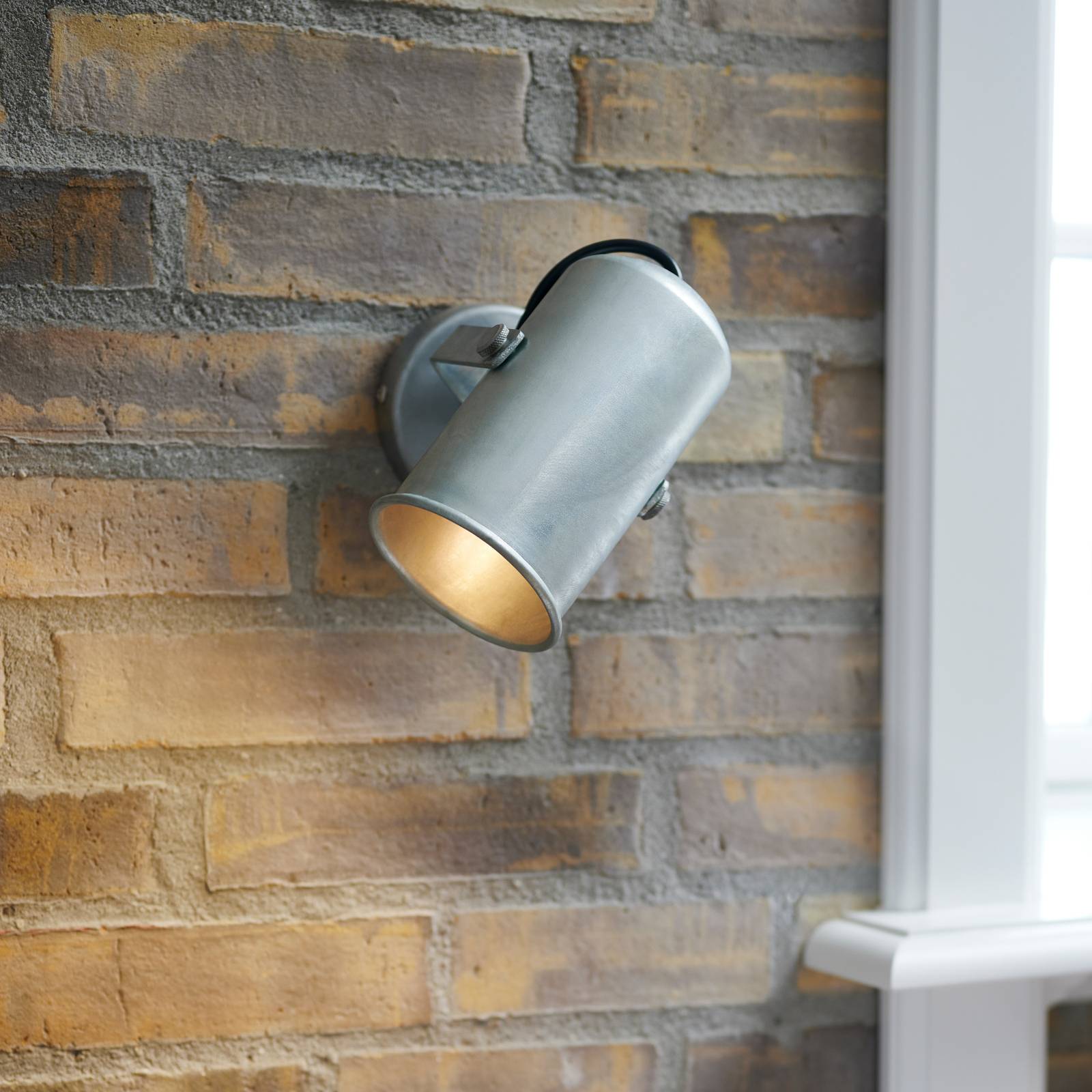 Wandleuchte Porter im Industrie-Look mit Stecker Wandleuchte Porter im Industrie-Look mit Stecker von Nordlux