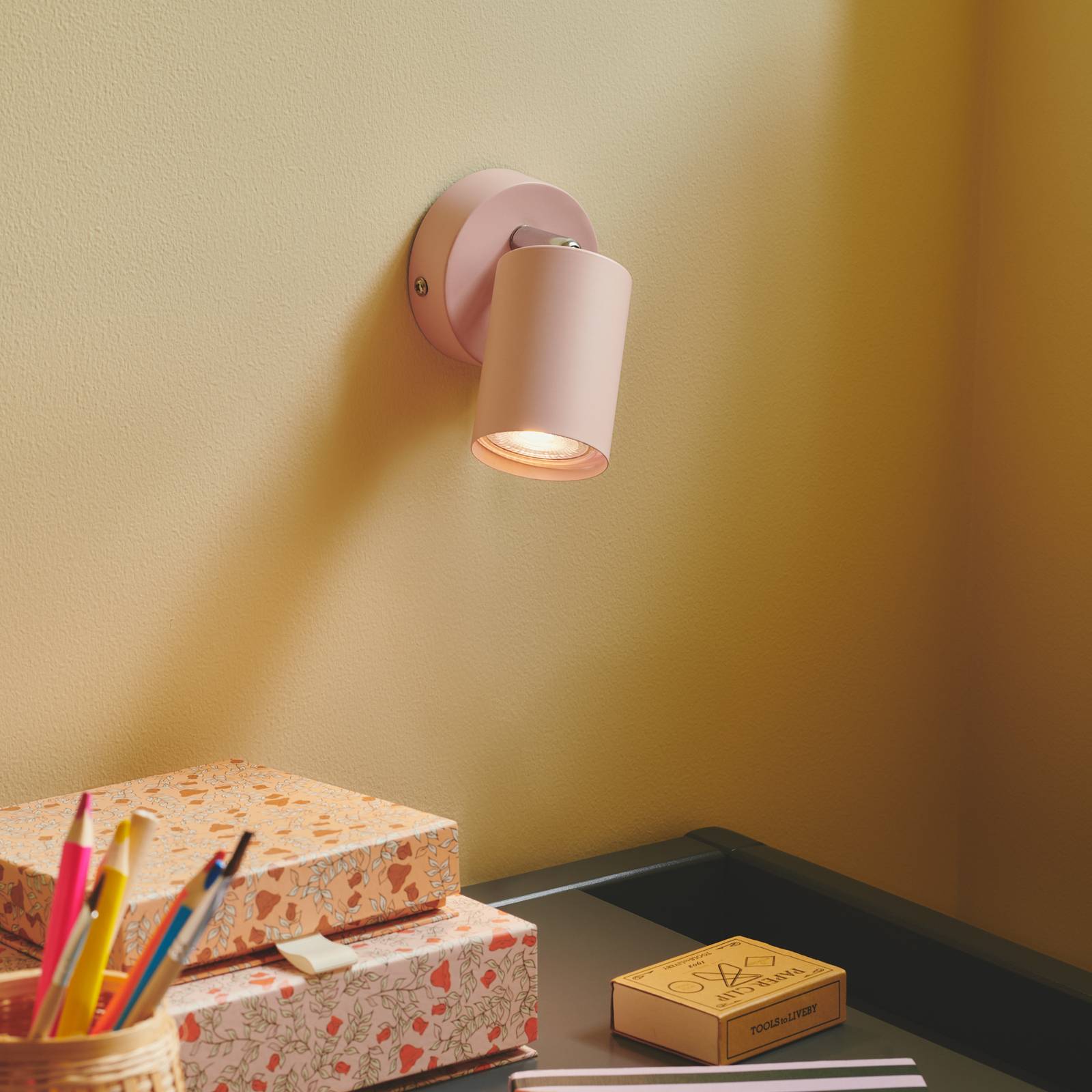 Wandstrahler Explore mit Kabel und Stecker, GU10, rosé Wandstrahler Explore mit Kabel und Stecker, GU10, rosé von Nordlux
