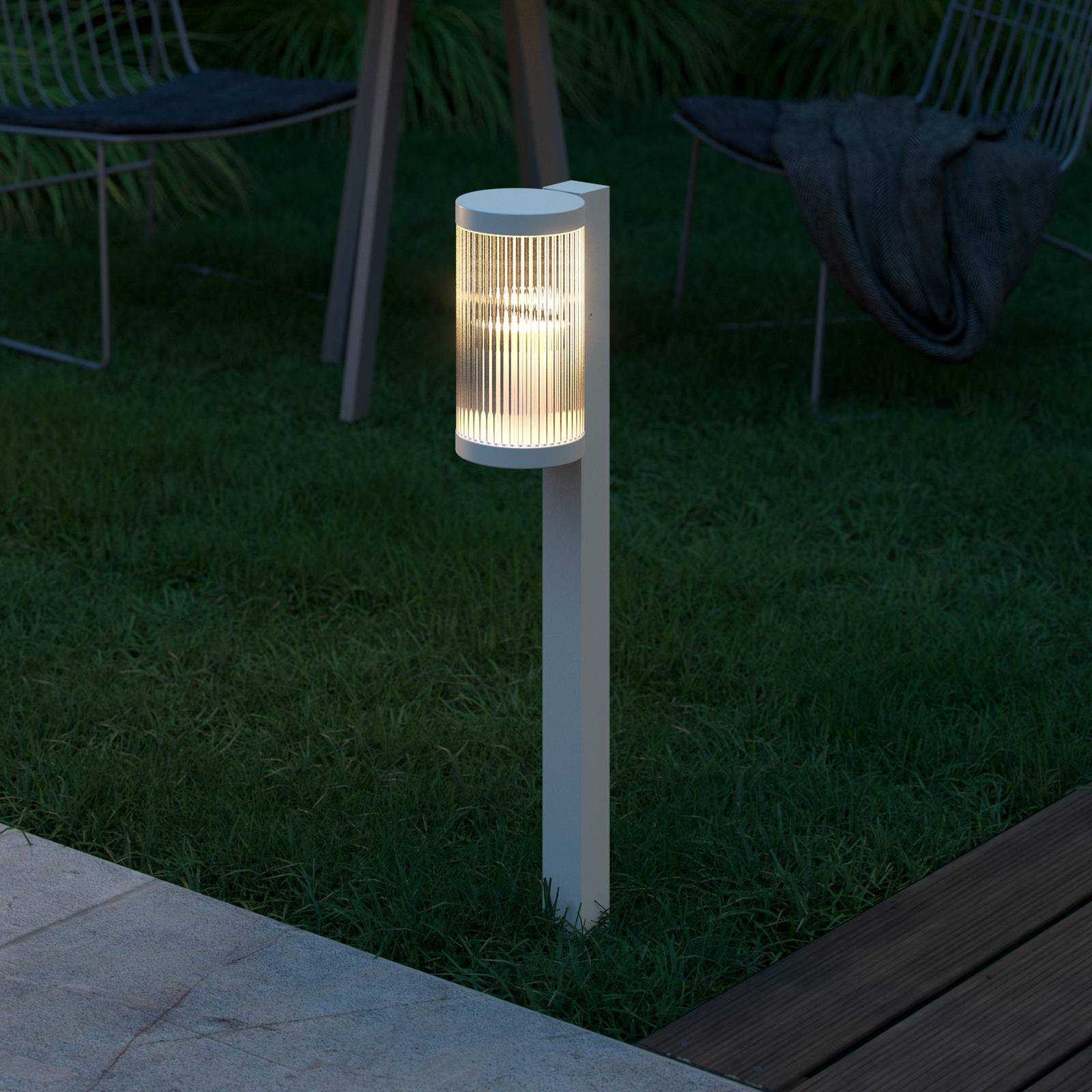 Wegelampe Coupar Garden aus Aluminium, weiß Wegelampe Coupar Garden aus Aluminium, weiß von Nordlux