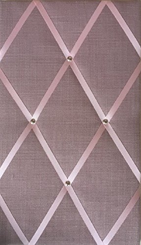 Pinnwand, klassische Größe, 48 x 30 cm, rosafarbenes Leinen, Schleife, Chromnieten von Notice Board Store