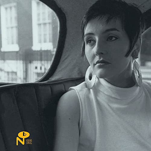 En Cavale (Seaside Silver Vinyl) [Vinyl LP] von Numero
