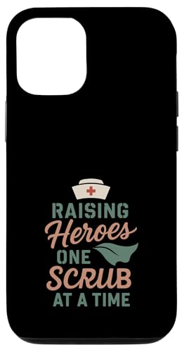 Mutter einer Krankenschwester Stolze Mutter von RN Healthcare Hero Love Gear Hülle für iPhone 12/12 Pro von Nurse Mom Pride Supportive Healthcare Hero Family