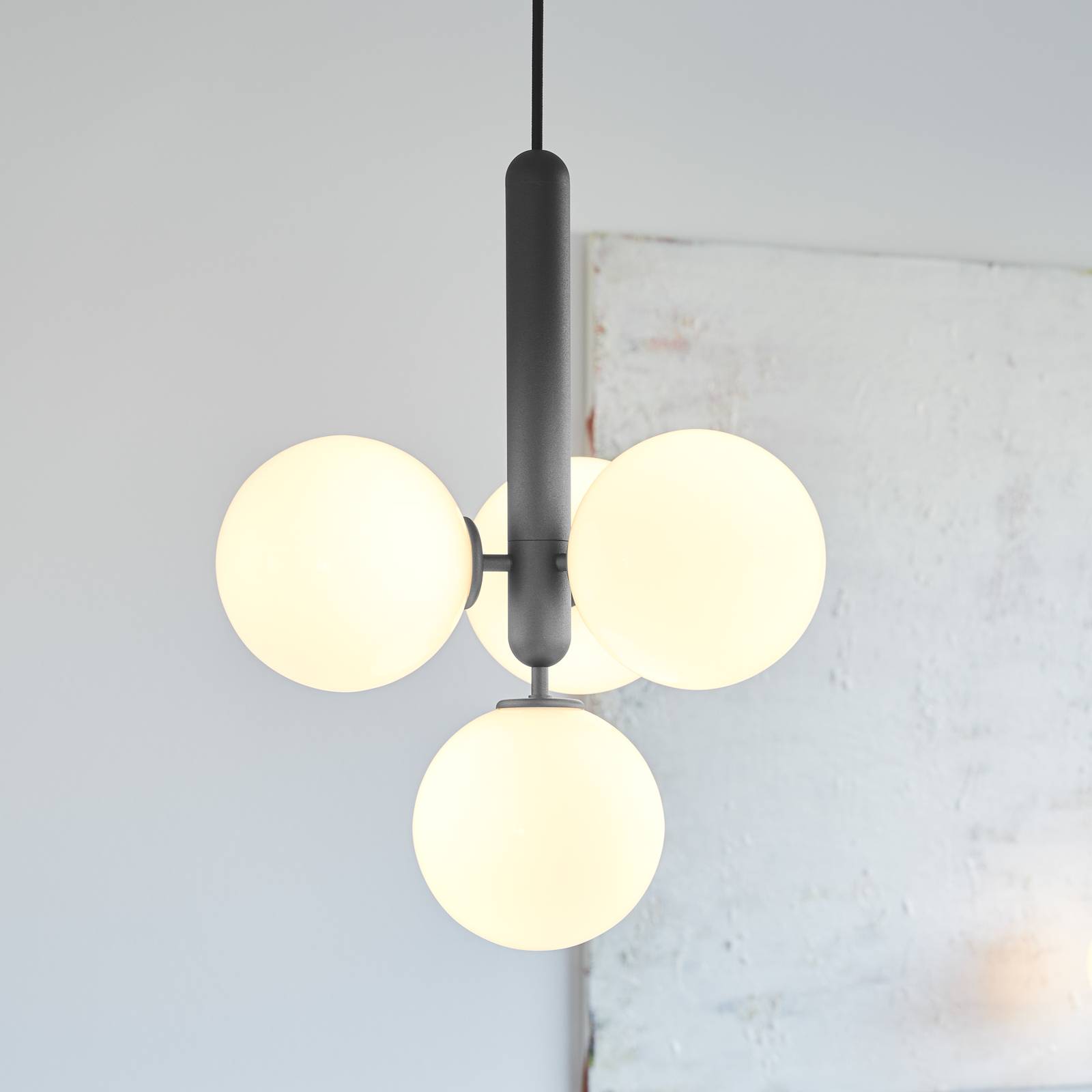 Nuura Miira 4 Hängeleuchte 4-flg. grau/opal Nuura Miira 4 Hängeleuchte 4-flg. grau/opal von Nuura Aps