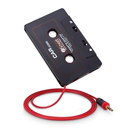 OKCS Kassetten Adapter [2020] - Autoradio Car Tape AUX Adapter für Ihr Auto 3,5 mm Klinkenstecker kompatibel mit Smartphones, Tablets, CD-Player, MP3-Player, UVM. - Schwarze Kassette mit rotem Kabel von OKCS