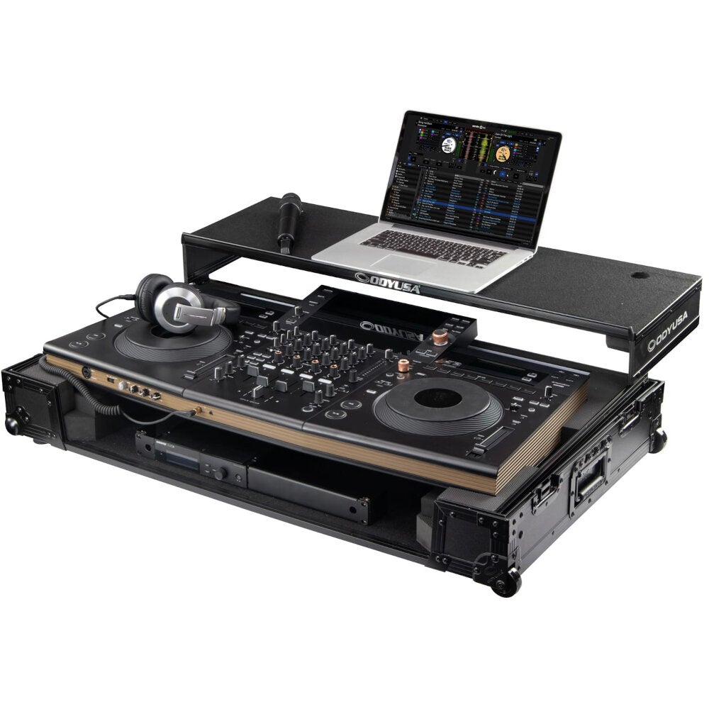 Odyssey FFXOPUSQUADCW1 Glide Style LED Flight Case for Pioneer DJ Opus-Quad von Odyssey