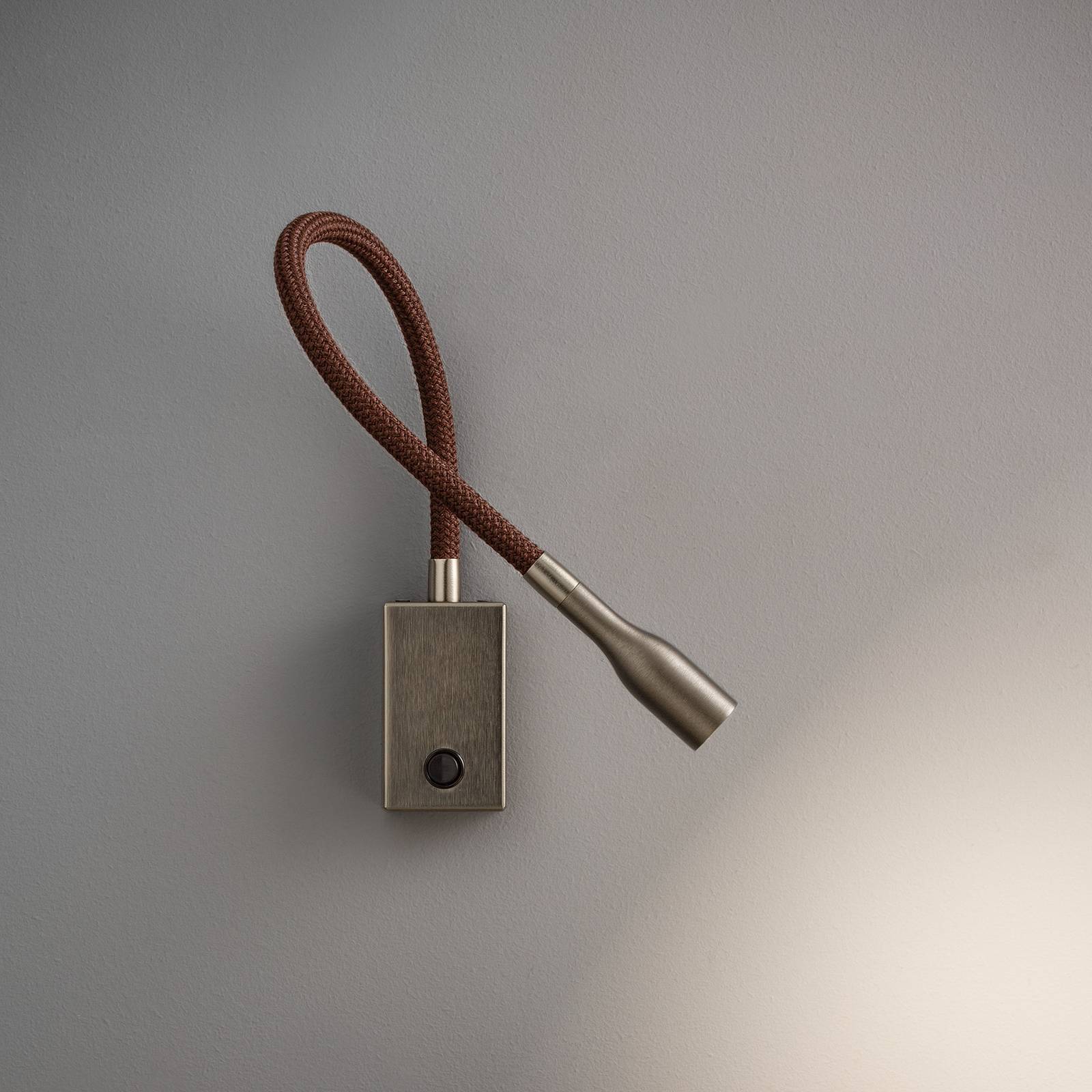 OLEV Olorflex LED-Wandleuchte mit braunem Flexarm OLEV Olorflex LED-Wandleuchte mit braunem Flexarm von OleV