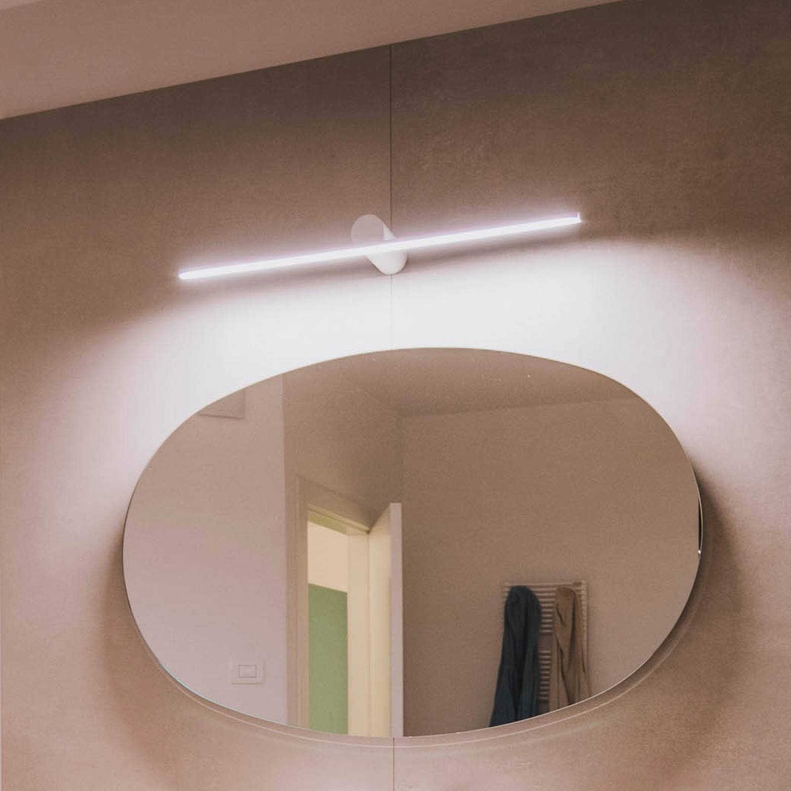 OLEV Slight AP LED-Wandleuchte 102,5 cm weiß OLEV Slight AP LED-Wandleuchte 102,5 cm weiß von OleV
