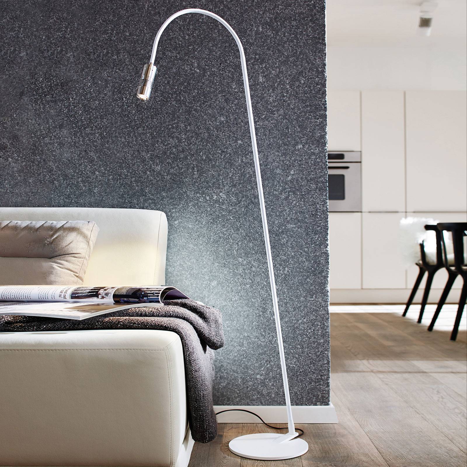 OLIGO A little bit colour Stehlampe chrom/weiß OLIGO A little bit colour Stehlampe chrom/weiß von Oligo