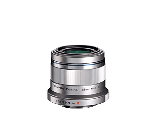 Olympus M.Zuiko Digital 45mm F1.8 Objektiv, lichtstarke Festbrennweite, geeignet für alle MFT-Kameras (Olympus OM-D & PEN Modelle, Panasonic G-Serie), silber von Olympus
